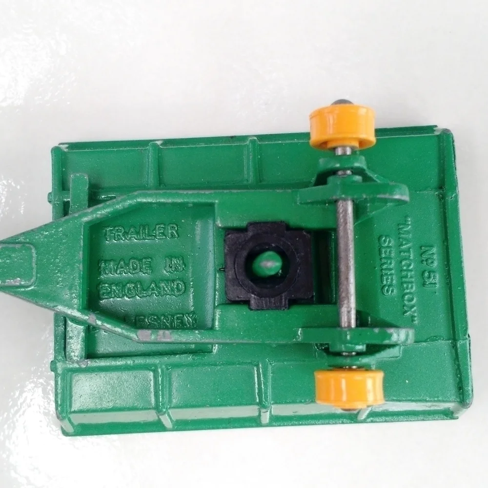 VINTAGE John Deere Miniature Trailer Lesney Farm Tractor Metal Die Cast Toy No51